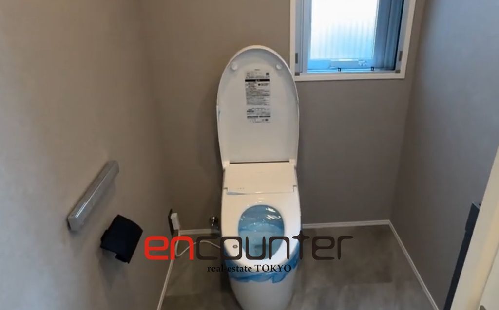 トイレ　※同マンション別室参考写真