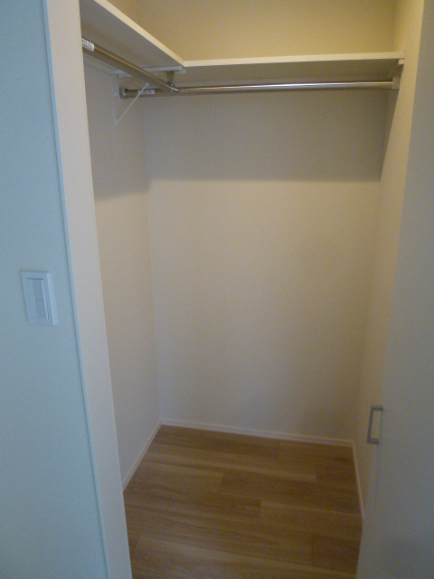 収納　★ウォークインクローゼット★