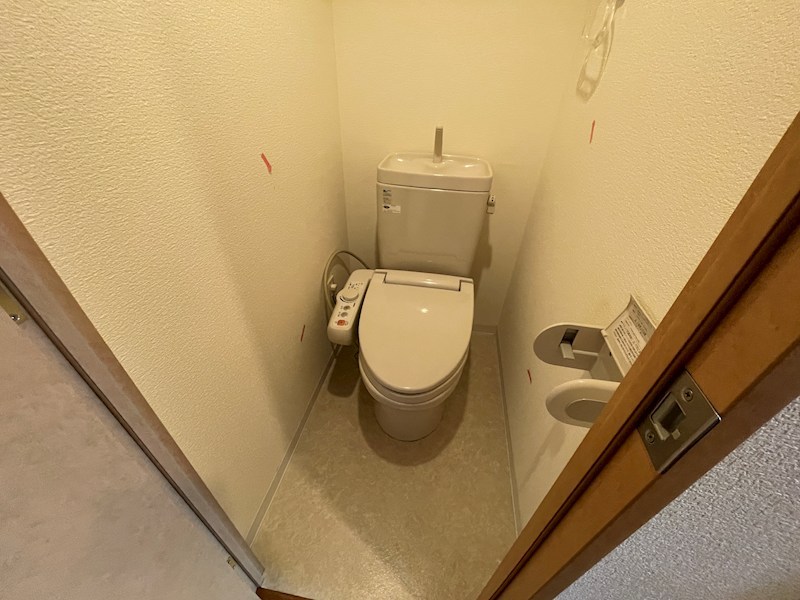 エステムコート新神戸エリタージュのトイレ写真