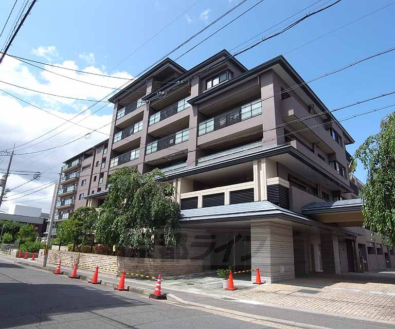 建物外観　・お問い合わせは京都ライフまで・