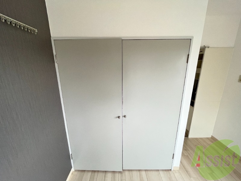 収納　お部屋には大き目のクローゼットが設置してあります。