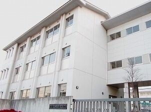 その他　白浜小学校まで1320m