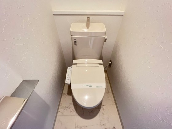 トイレ　※別部屋の写真です