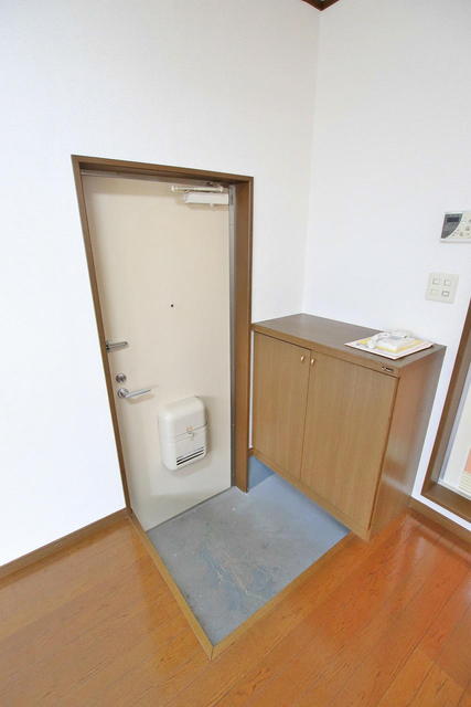 玄関　収納付きの玄関