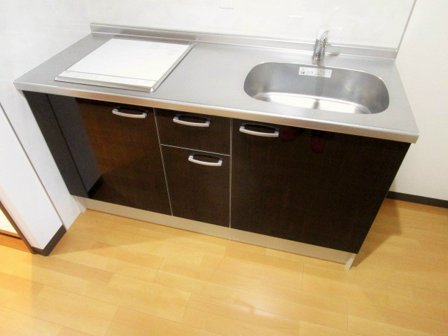 キッチン　※別号室の写真使用中