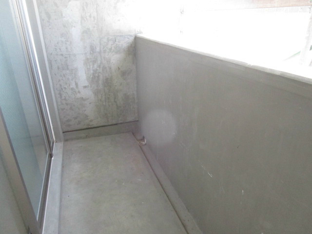 バルコニー　※別号室の写真使用中