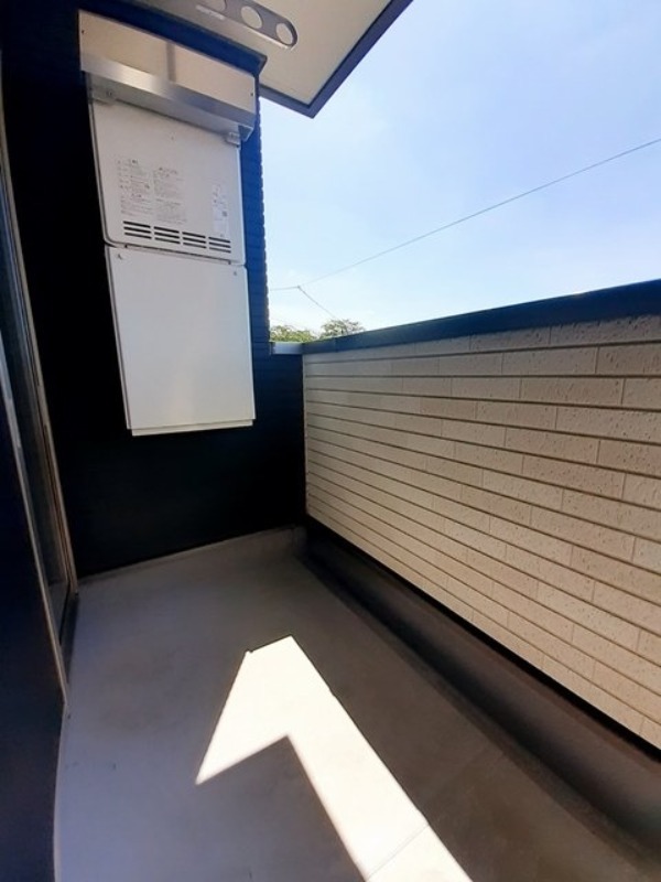 バルコニー　図面と現状に相違がある場合には現状を優先