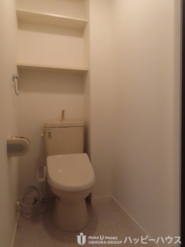 トイレ　※別部屋のため、参考画像です。