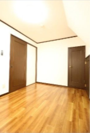 居室・リビング　同物件別部屋になります