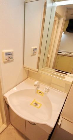 洗面設備　同仕様