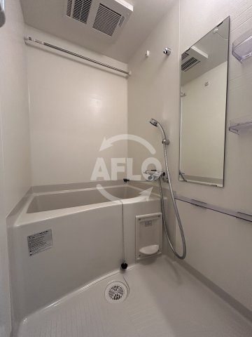 バス・シャワールーム　MAXIV CROS 江坂　浴室