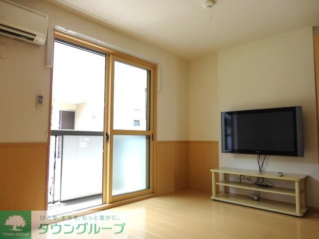 居室・リビング　明るい内装