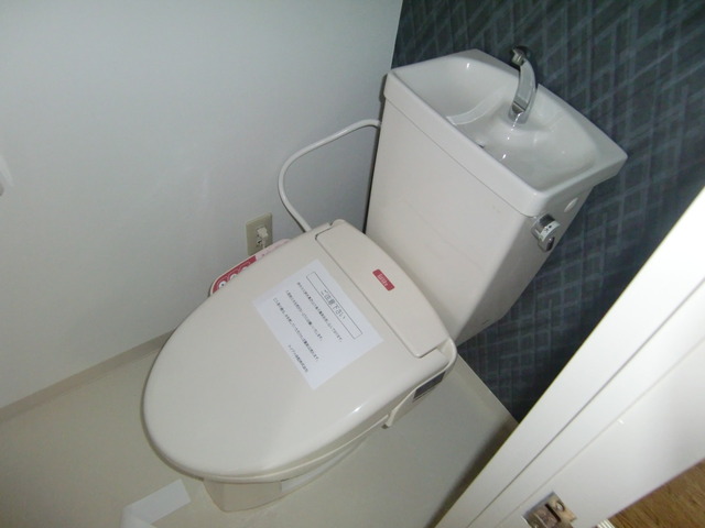 トイレ　ウォシュレット