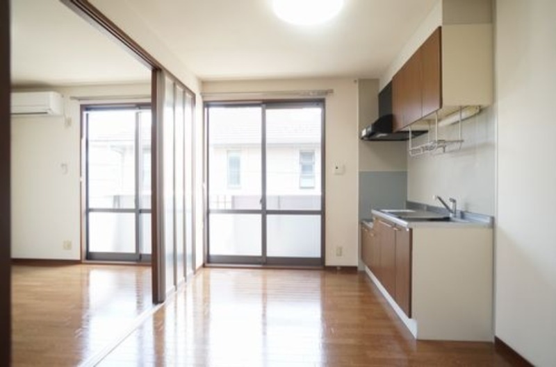 居室・リビング　図面と現状に相違がある場合には現状を優先