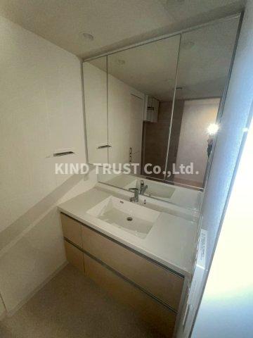 洗面設備　忙しい朝には欠かせない洗面所です