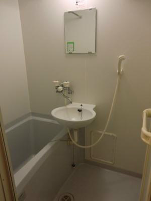バス・シャワールーム　写真は同型タイプ