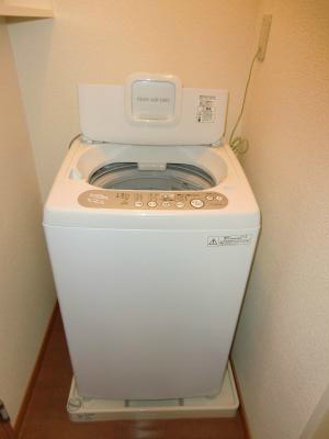 洗面設備　写真は同型タイプ