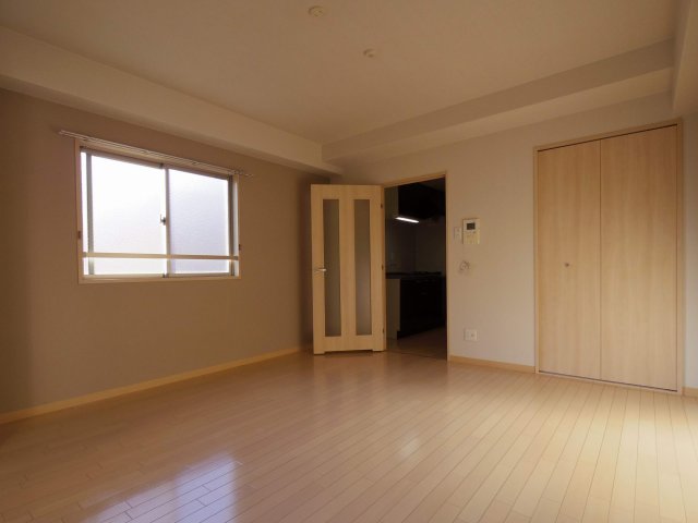 居室・リビング　ヴィラタワー谷町