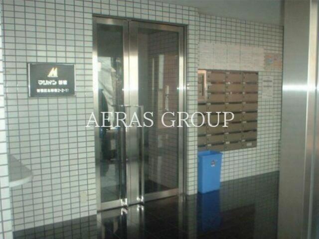 エントランス　ゆとりのあるエントランスです