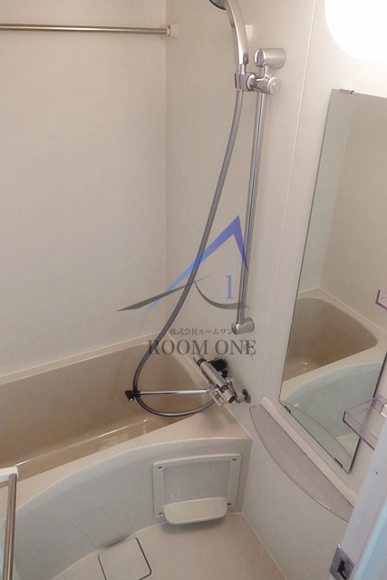 バス・シャワールーム　お風呂です。
