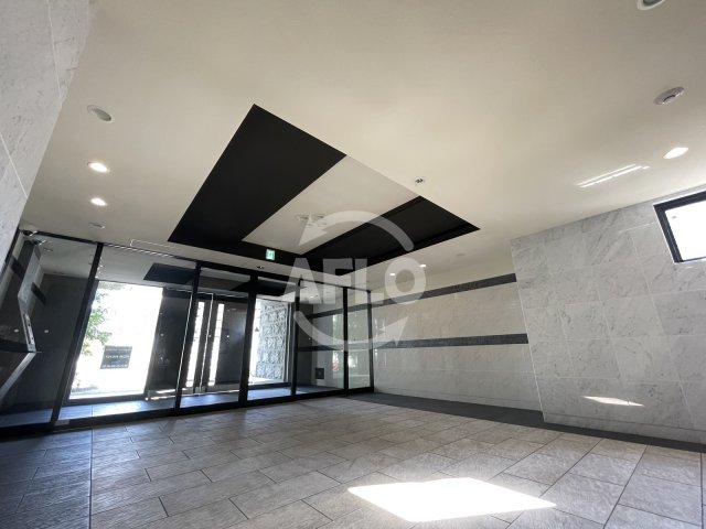 ロビー　プレサンス梅田北ザ・ライブ　ロビー