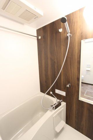 バス・シャワールーム　（別タイプ参考写真）FIORE KOMAGOME　豊島区駒込