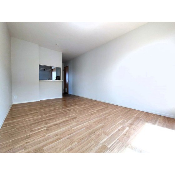 居室・リビング　※写真は同型別室のものです。現況優先となります。