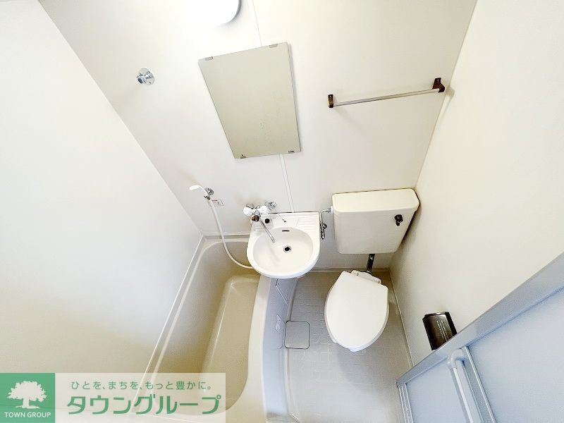 バス・シャワールーム　洗面