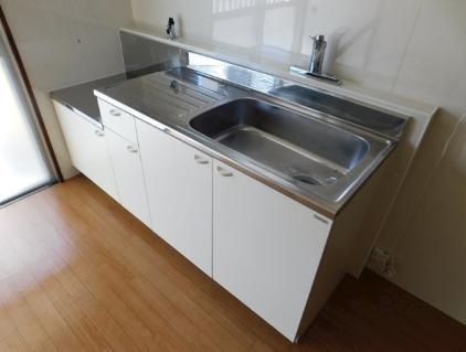 キッチン　写真は同タイプのお部屋になります。