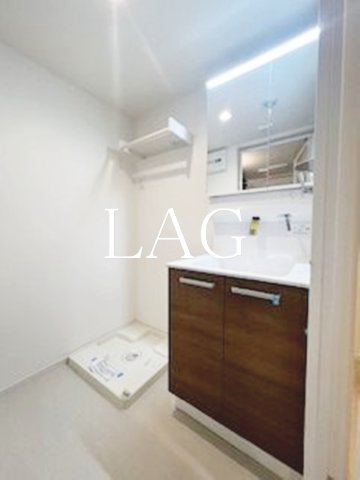 洗面設備　独立洗面台です。