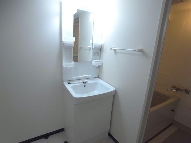 洗面設備　※写真は同型参考