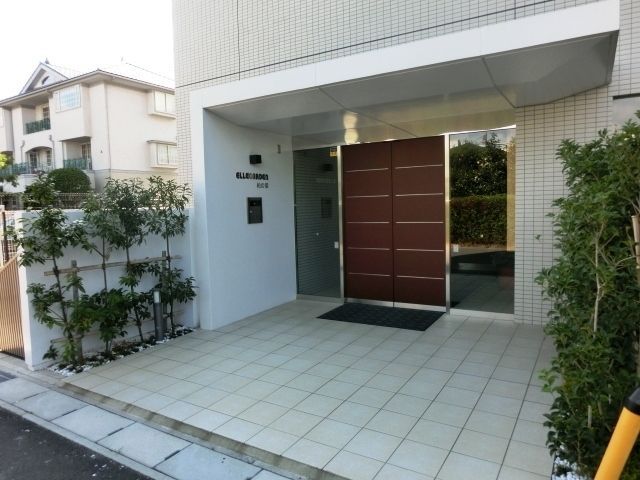 エントランス　エントランスオートロック