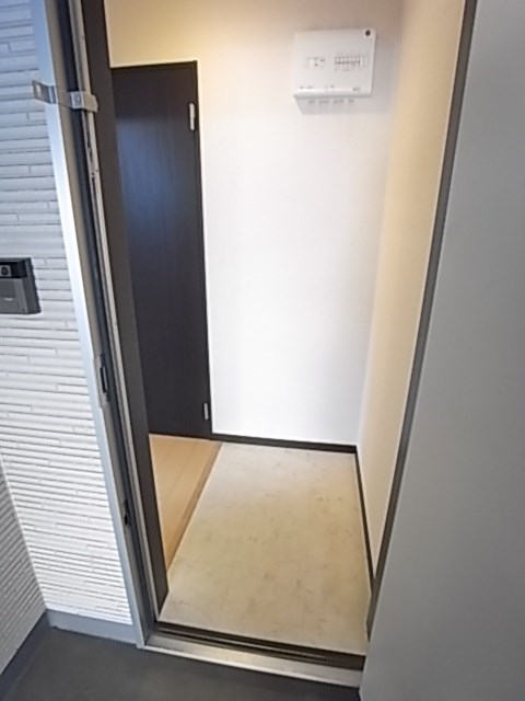 玄関　明るい玄関です