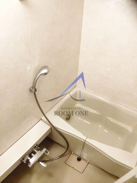 バス・シャワールーム　お風呂です。
