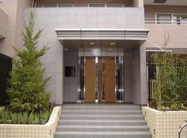 エントランス　毎日通るエントランス♪
