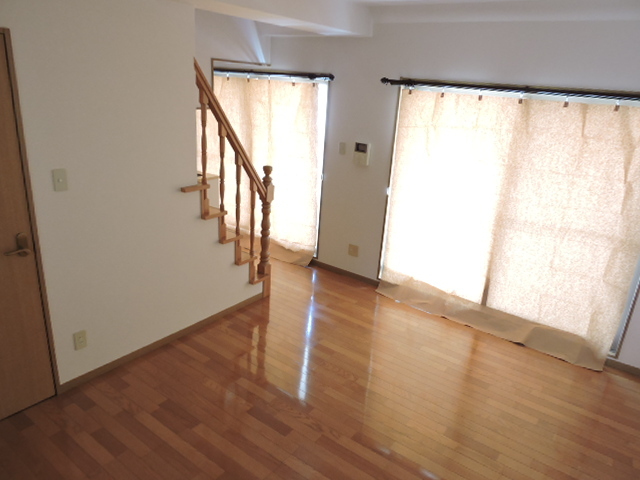 居室・リビング　※同間取り別号室、現況優先※