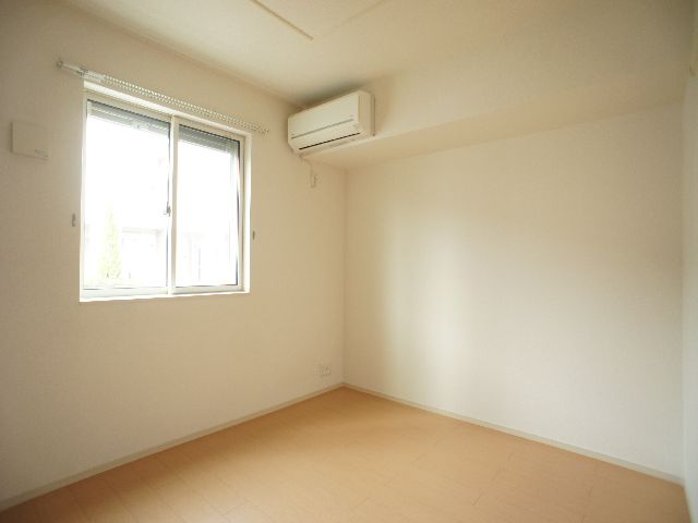 その他部屋・スペース　清潔感のあるきれいな洋間です♪