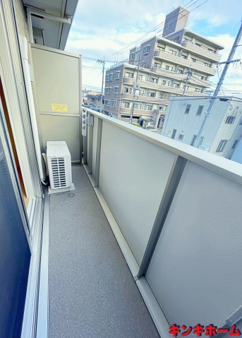 バルコニー　写真は別のお部屋です。※現況優先でお願いします