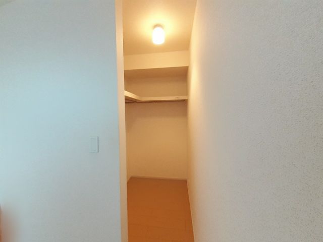 SunnyTown くわばらBの内装写真