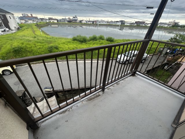 魚住町中尾貸家の内装写真