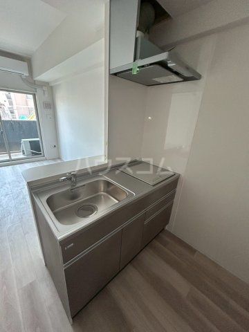 プレリスNEO大阪十三エルヴィオンのキッチン写真