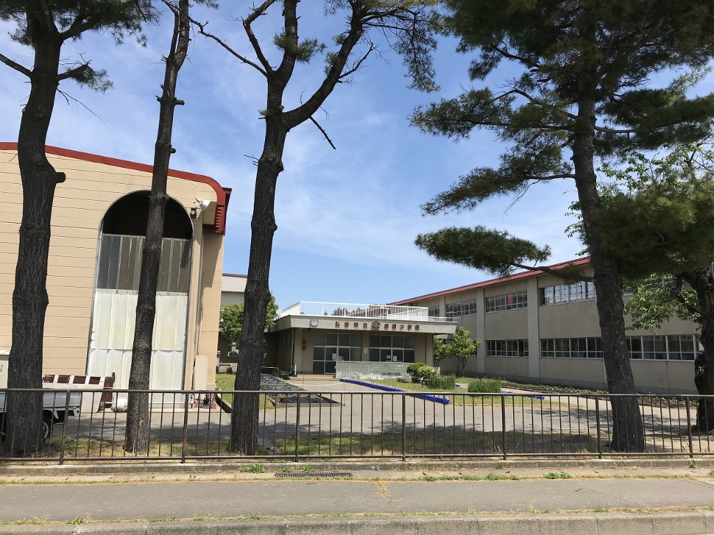 小学校　弘前市立豊田小学校（小学校）まで581m