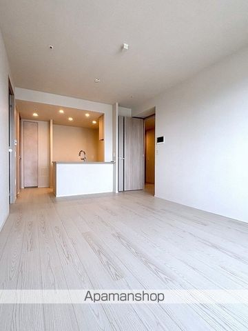 京阪中之島線 中之島駅 徒歩4分 46階建 築1年の居間写真