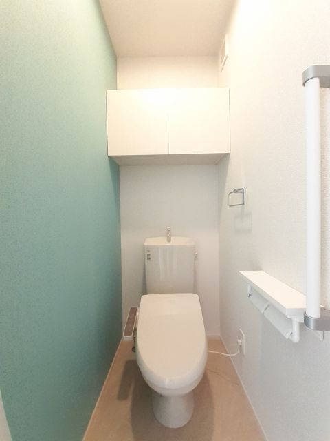 レジデンス 宝町のトイレ写真