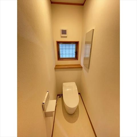 桜台貸家のトイレ写真