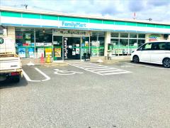 コンビニ　ファミリーマート岡山舟橋町店（コンビニ）まで402m
