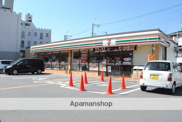 コンビニ　セブンイレブン（コンビニ）まで350m