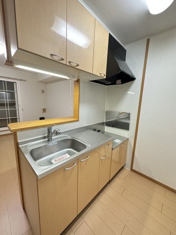 キッチン　同仕様　反転の場合あり