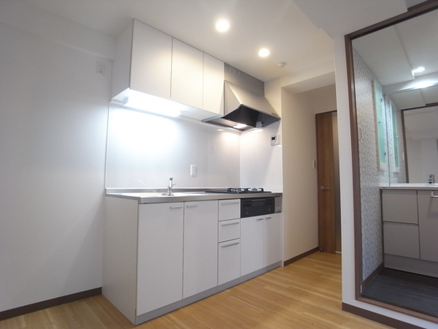 ブラントゥール芦屋のキッチン写真