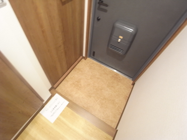 ブラントゥール芦屋の玄関写真